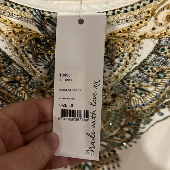 Camilla Gates of Glory tshirt - Picture 3 of 5